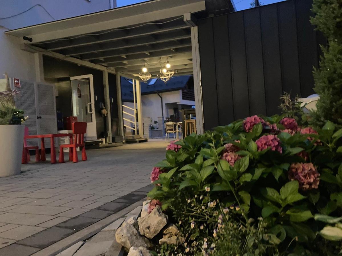 Bed&Breakfast Mikunda Chrzanow Luaran gambar
