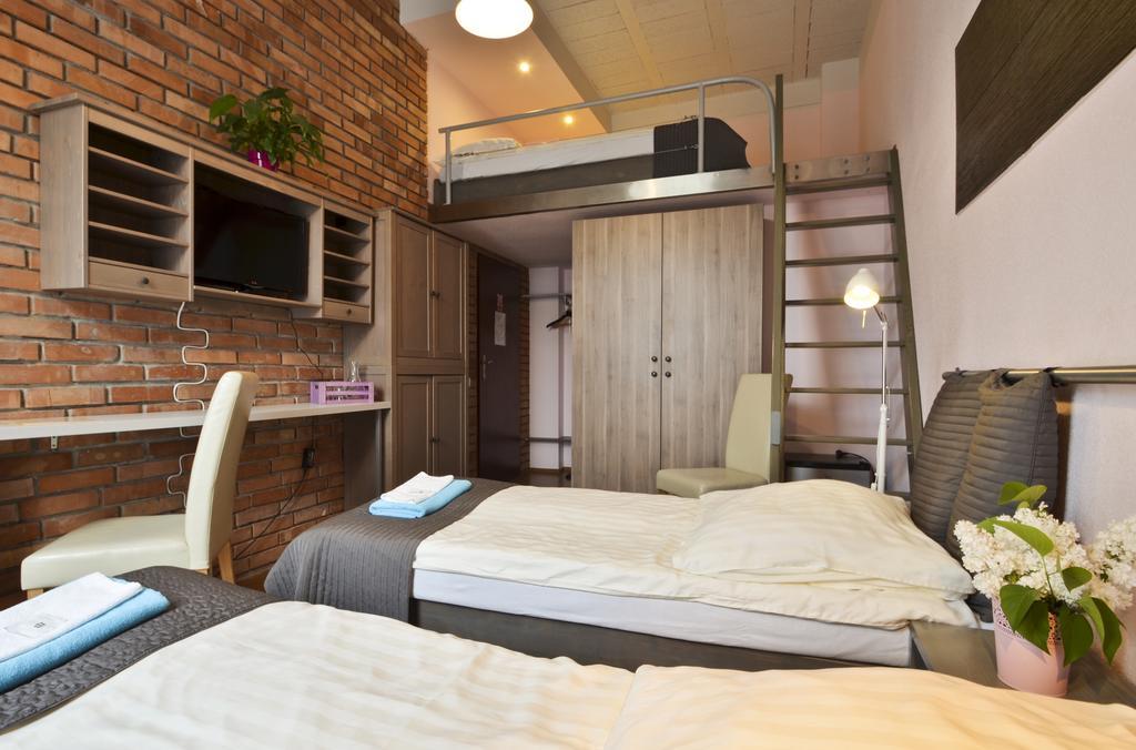 Bed&Breakfast Mikunda Chrzanow Bilik gambar